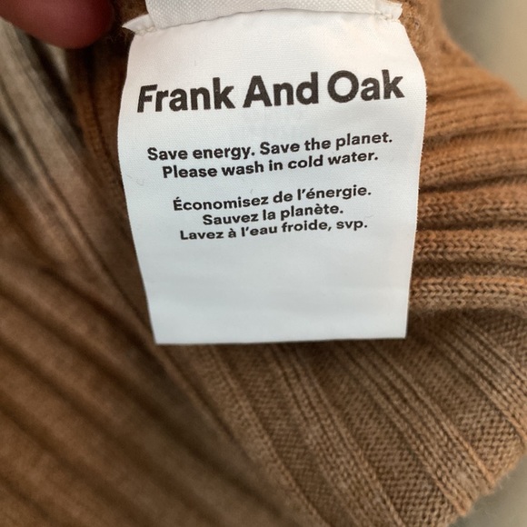 FRANK & OAK turtle neck - Picture 7 of 8
